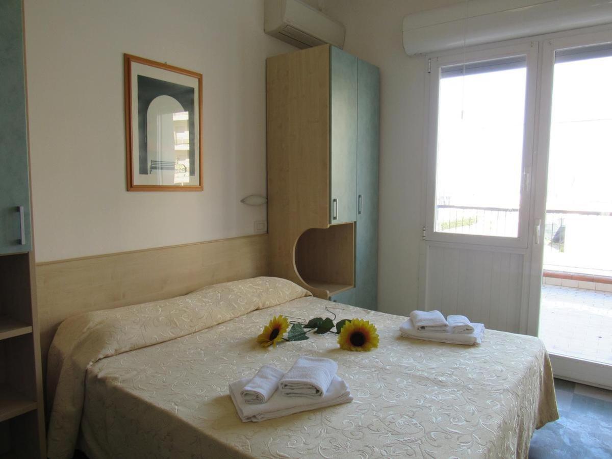 Hotel Venus Rimini Eksteriør bilde